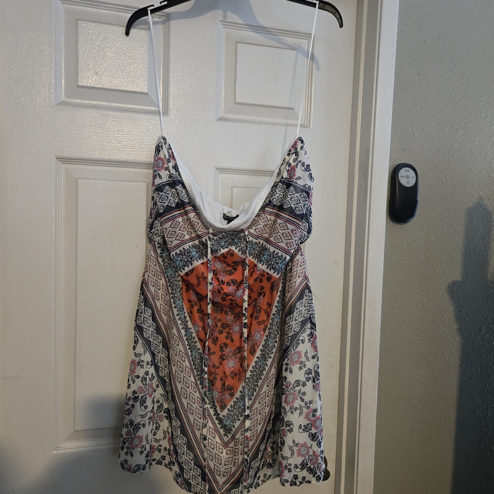 Express Multicolor Floral Top - Picture 3 of 4